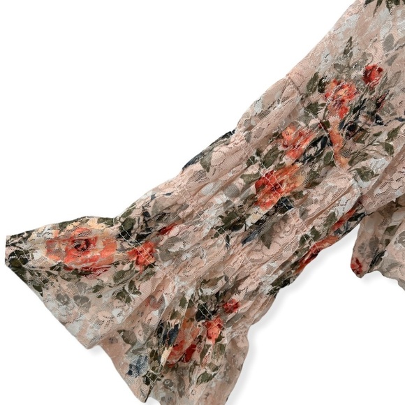 Floral 3/4 Blouse By Target Size 22/24 - Picture 3 of 8